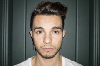 Arrestato Marco Carta, il famoso cantante ai domiciliari per furto aggravato