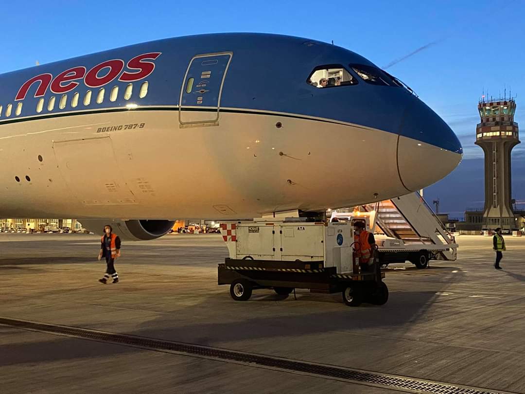 Palermo, arriva dalla Cina un altro carico di mascherine