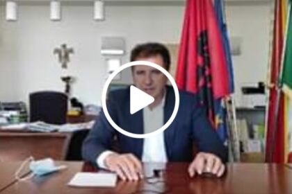 Covid a Piana degli Albanesi, sindaco chiude scuole dopo primo caso