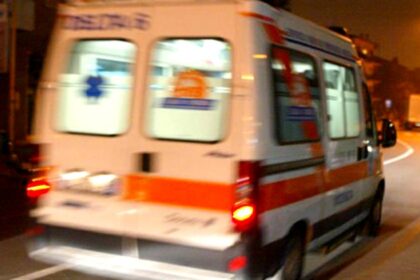 Tragedia a Monreale, uomo vola terzo piano: ricoverato a Villa Sofia