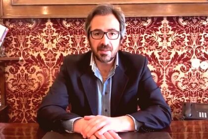 Covid-19, a Monreale 56 contagi, casi a scuola e in chiesa: l'appello del sindaco