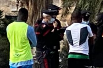 Dpcm anti-Covid, i Carabinieri fermano partitella al Foro Italico di Palermo