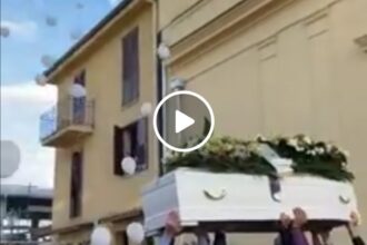 Lacrime e dolore a Camporeale, il funerale di Benny Ferrara (VIDEO)