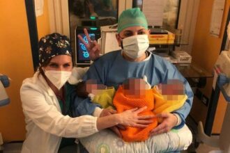 Nascono tre gemellini a Palermo, è festa alla Triolo Zancla