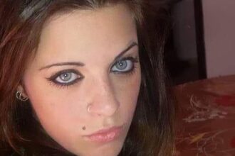 Mamma Veronica muore nello schianto, i due fratellini in coma