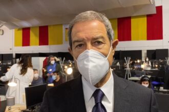 Via ai vaccini alla fiera, "Lungo calvario, ora rivincita dopo 3 mila morti" (VIDEO)