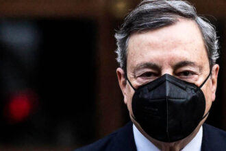 Nuovo Dpcm, divieto di spostamenti e visite ai parenti: le novità