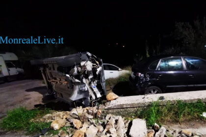 Incidente sulla SS186, auto si ribalta e conducente in ospedale