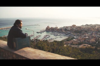 L'incanto di Castellammare del Golfo e il tenore Alberto Profeta omaggiano i siciliani emigrati