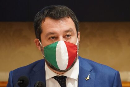 Salvini: "No lockdown nazionale, riaprire palestre dal 7 aprile”