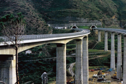 Sequestrati 22 viadotti sull'autostrada A18 Palermo