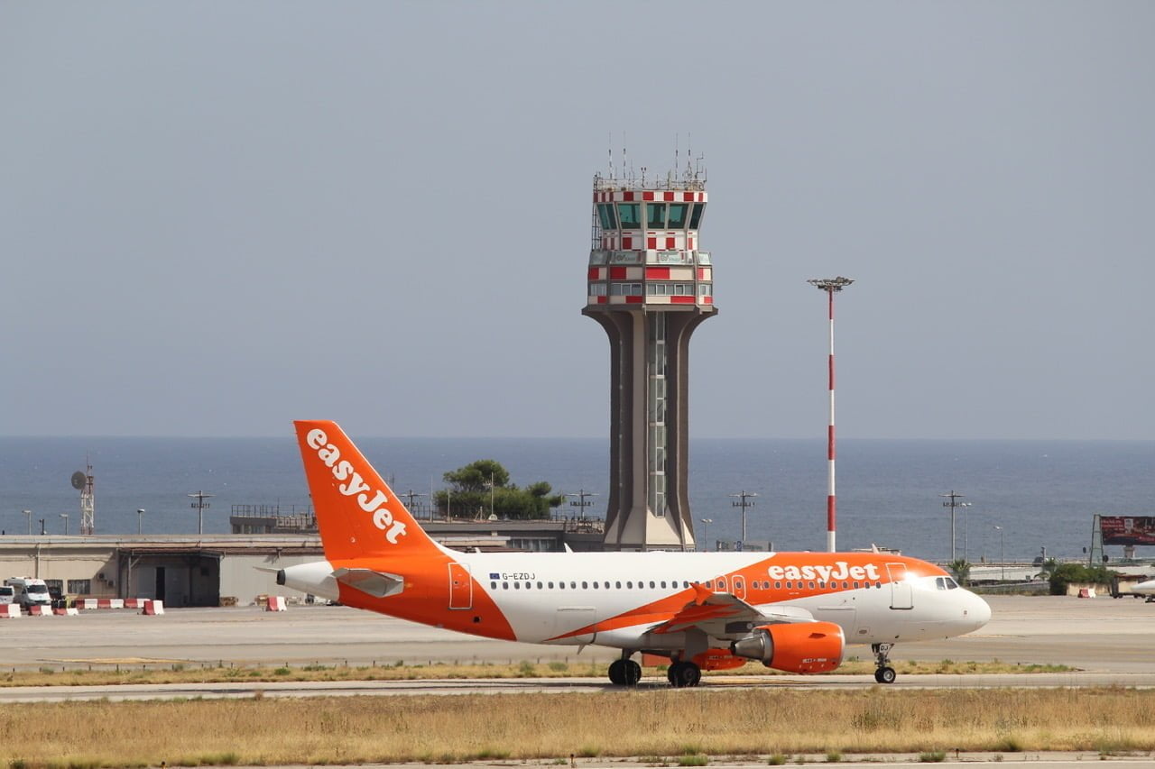 Tanti turisti da Milano, a Palermo torna il volo EasyJet da Linate