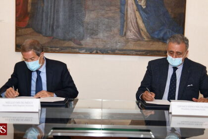 Tamponi a 15 euro in farmacia, accordo Regione e Federfarma /VIDEO