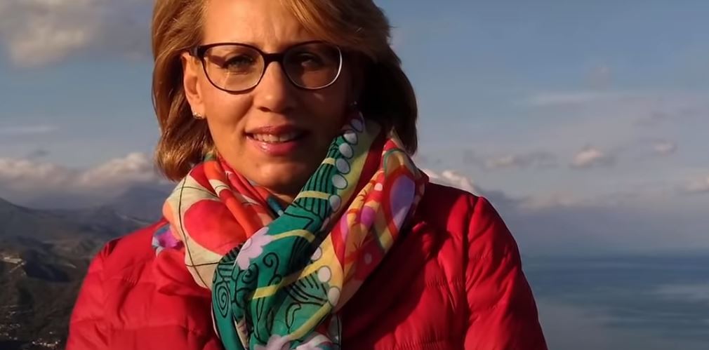 Insegnante siciliana morta dopo il vaccino, il caso Augusta Turiaco sulla Tv inglese