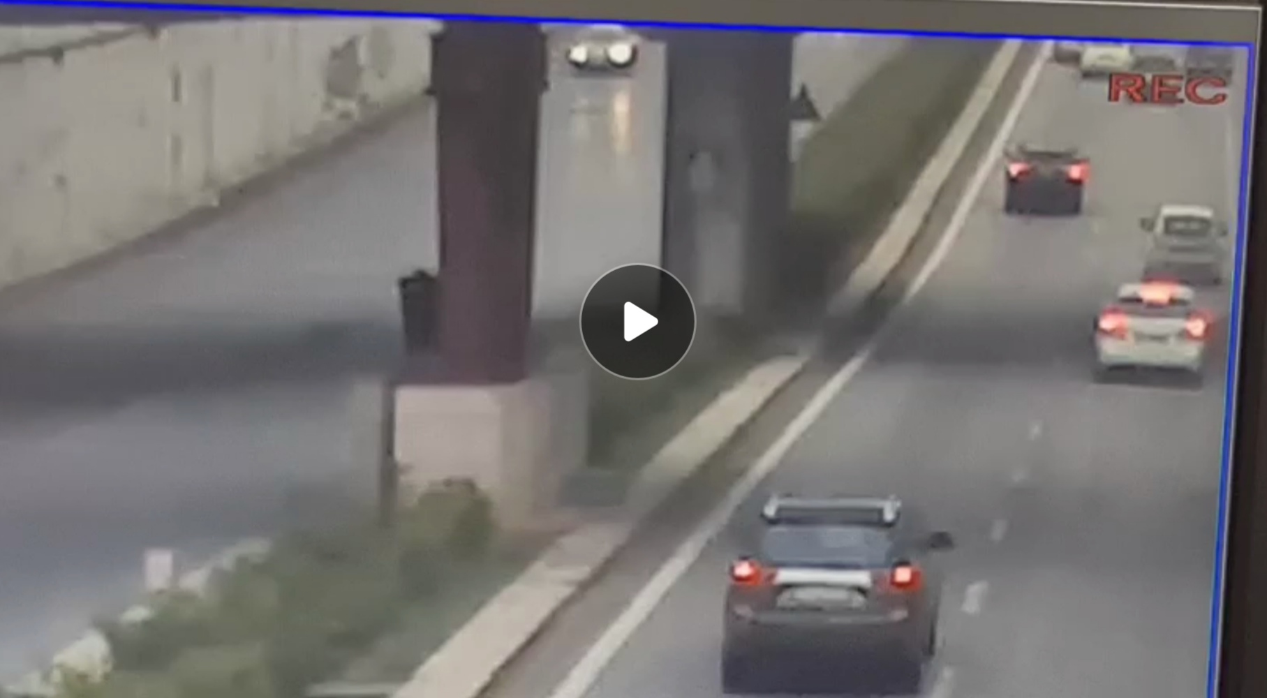 Il tragico incidente di Palermo, il video dello schianto