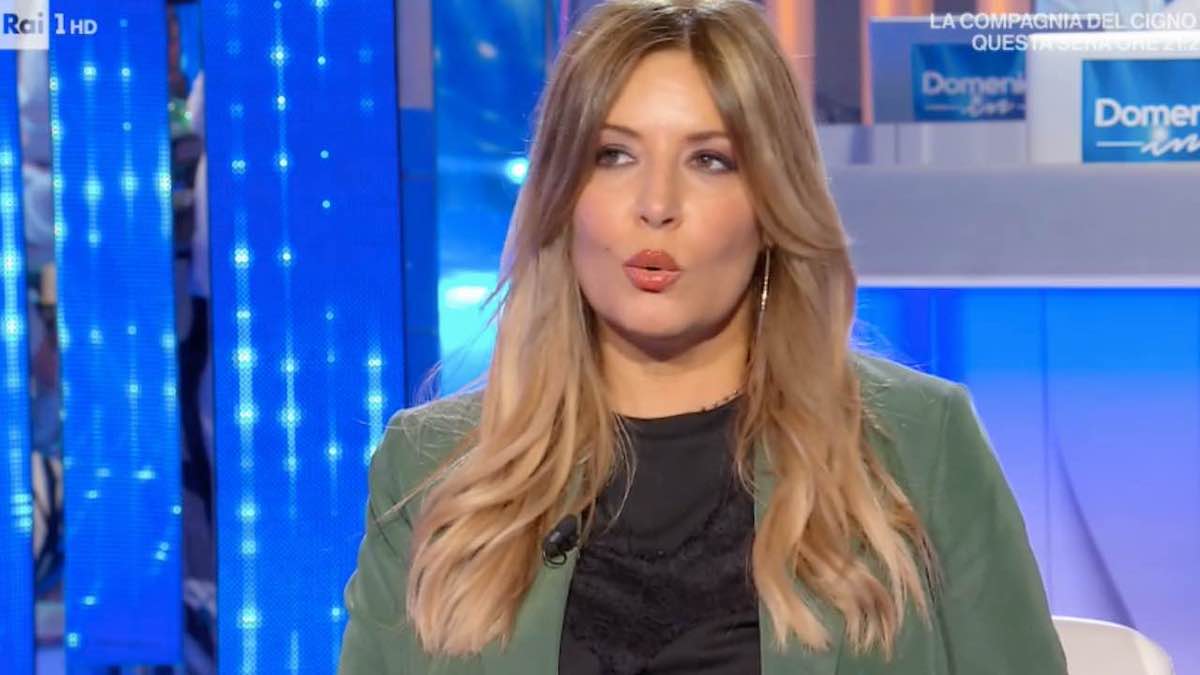 Selvaggia Lucarelli arriva a Palermo, "Tolte 700 tonnellate di rifiuti"
