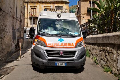 Dramma della solitudine a Monreale, una donna trovata morta in casa