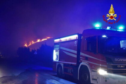 Sorpresi ad appiccare incendio nel bosco, due piromani in carcere in Sicilia