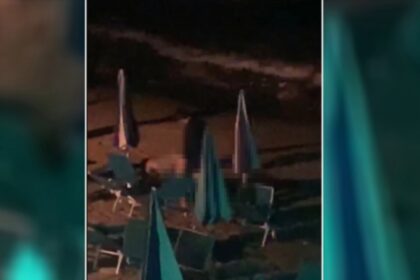 Sesso sulla spiaggia di Cefalù, il guardone colpisce ancora