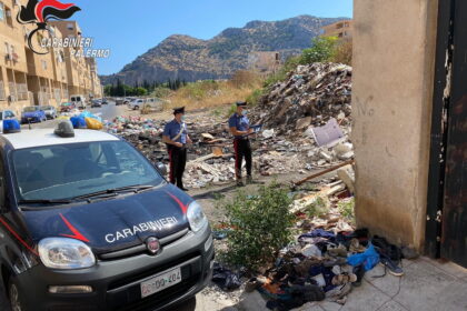 Arrestato a Palermo piromane beccato ad appiccare un incendio