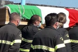 Lo strazio dopo il ciclone, Pantelleria piange il vigile del fuoco Giovanni Errera