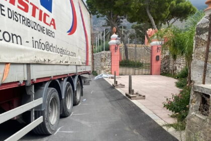Muore schiacciato dal tir, Palermo piange Giuseppe Costantino ennesima vittima sul lavoro