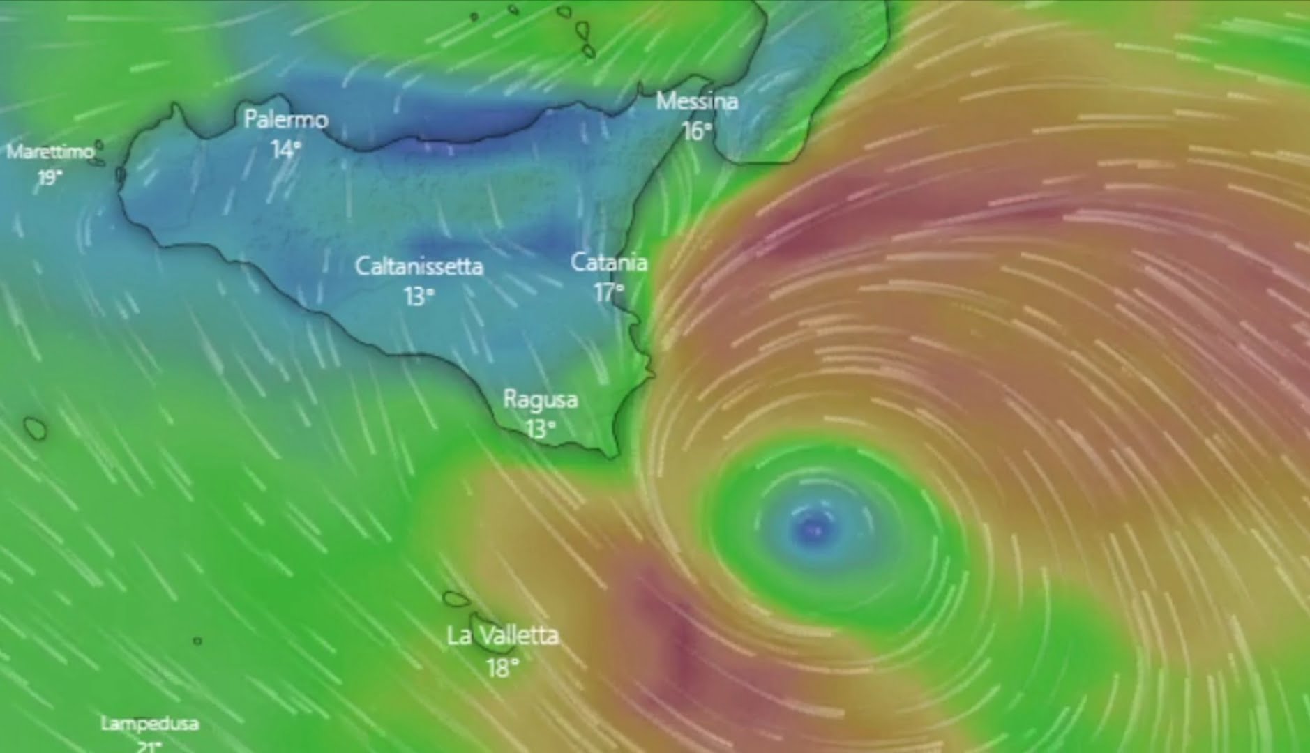 L'uragano viaggia verso la Sicilia