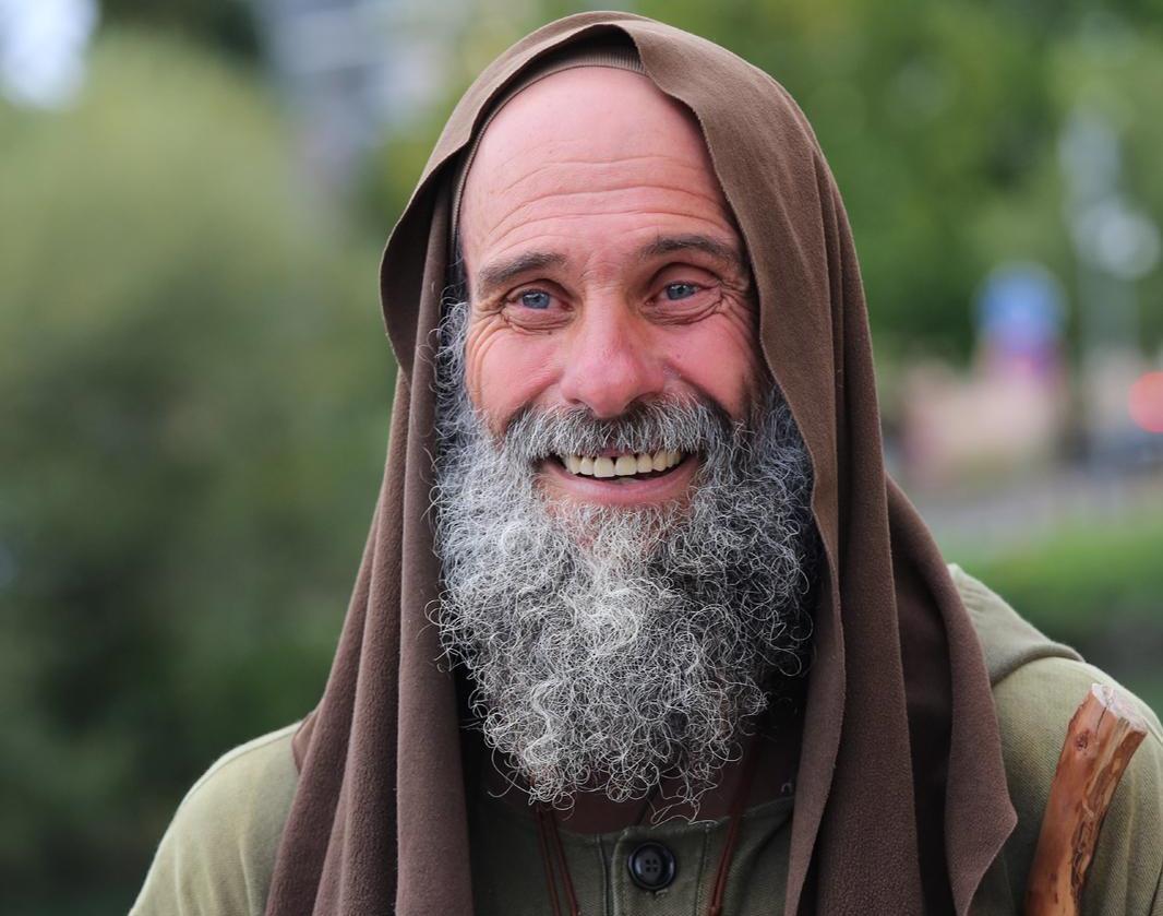 Biagio Conte prega contro Halloween, “Festa satanica”