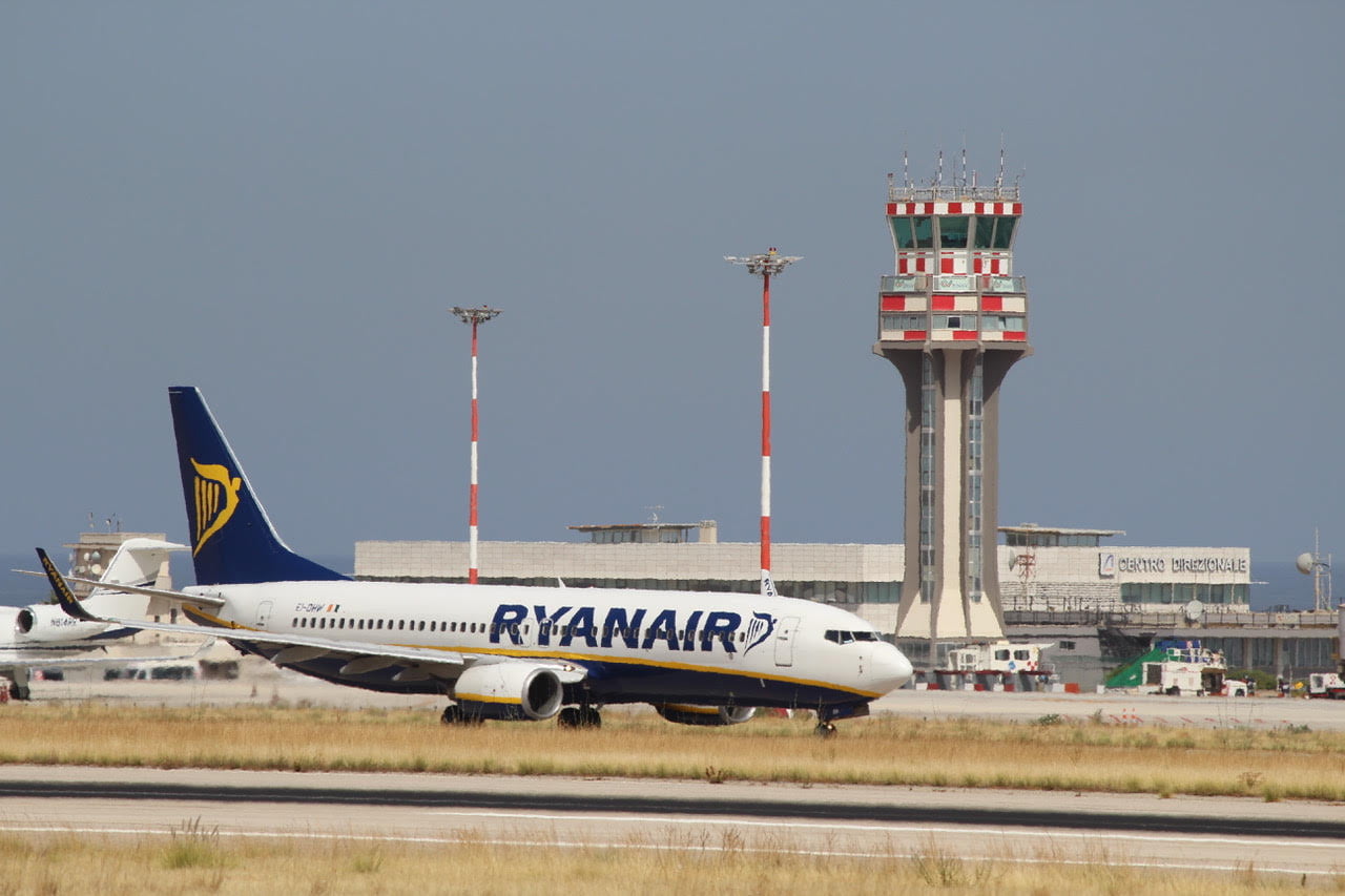 Ryanair punta sul turismo della Sicilia, il vertice con Musumeci