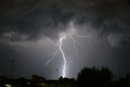 Nubifragi e bombe d'acqua nel Palermitano, continua l'allerta meteo gialla
