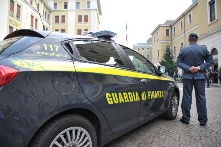 Blitz della Finanza in locale di Montelepre, sanzioni e lavoratori in nero
