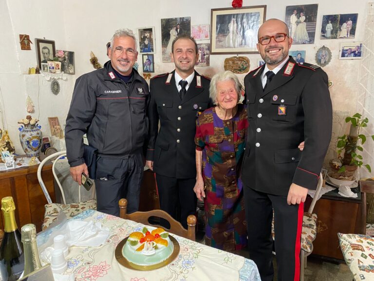 102 ZIA ROSINA