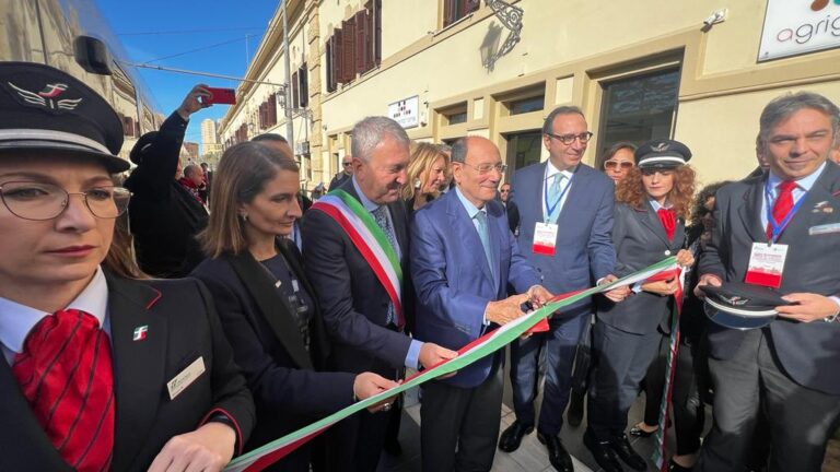 Schifani e Arico inaugurazione collegamento diretto Agrigento Punta Raisi