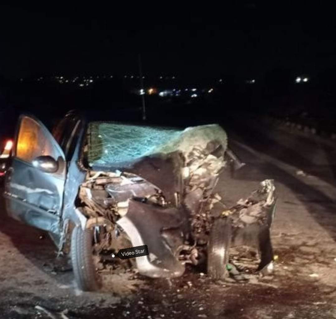 Tragedia a Capodanno in provincia di Ragusa. Un grave incidente frontale è avvenuto il 31 dicembre scorso sulla strada statale 194 tra Modica e Pozzallo. Nello scontro tra una Opel Corsa e una Fiat Tipo ha perso la vita l'ex primario dell'ospedale Umberto I di Siracusa, Angelo Giudice, 74 anni. Oltre alla vittima ci sono stati sei feriti tra cui due bambini, uno di sei anni originario di Siracusa, ricoverato in prognosi riservata.