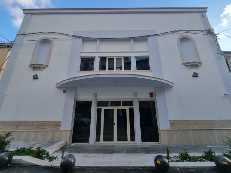 Foto Cine Teatro Imperia 1
