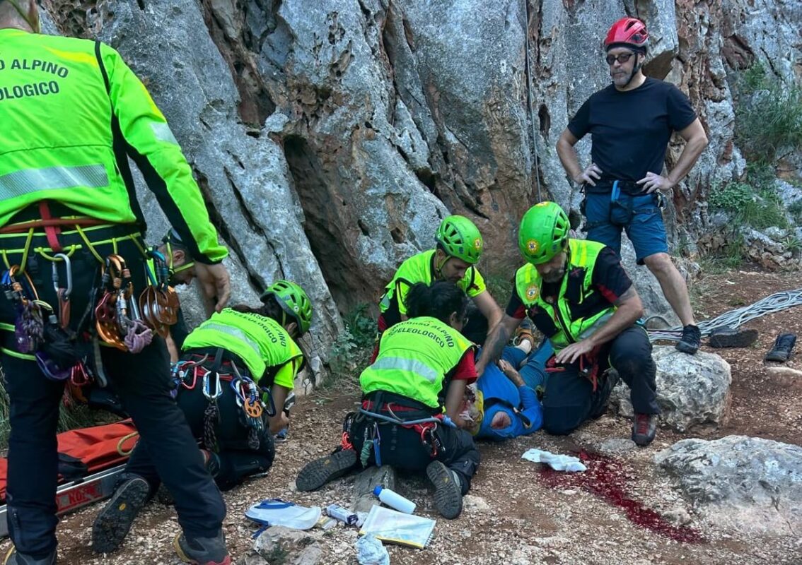 Volo di 15 metri da Monte Pellegrino, rocciatore gravissimo a Villa Sofia 2 WhatsApp Image 2024 09 21 at 11.15.17