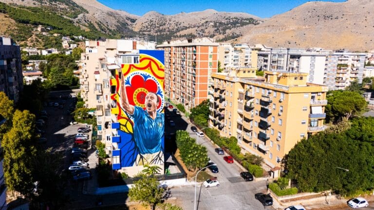 “Yume: Un Sogno per Palermo”, la Fondazione Made in Sicily Museum fa sognare il capoluogo siciliano con un murale dedicato a Totò Schillaci