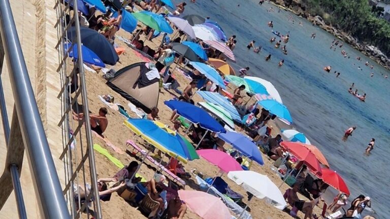 Trappeto, il sindaco: "La Ciammarita è balneabile, mare eccellente"